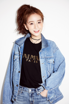 “元气少女”卢佳新戏开拍 教你吃货的自我修养